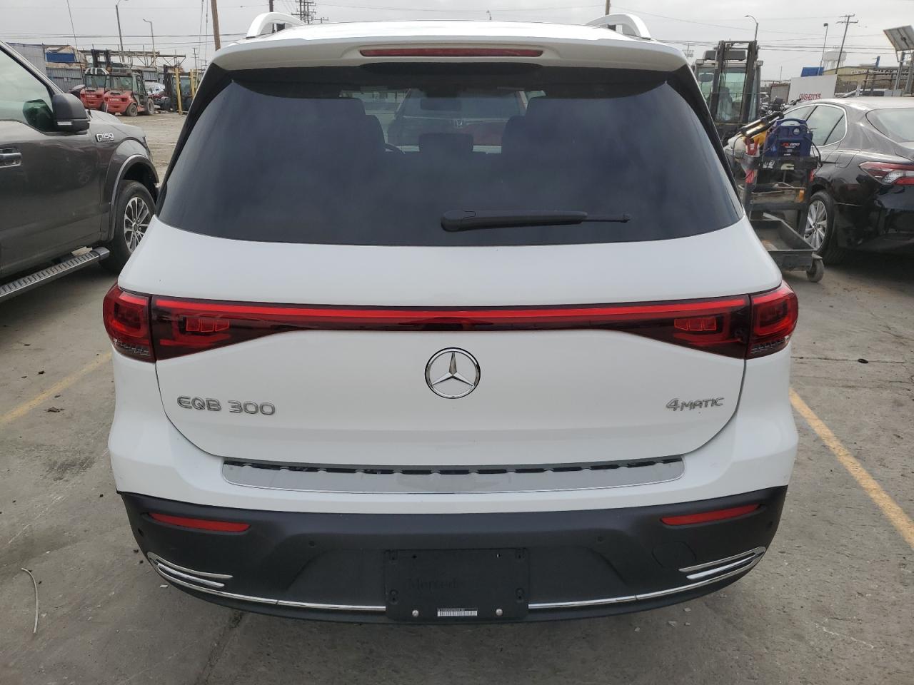 2023 Mercedes-Benz Eqb 300 4Matic vin: W1N9M0KB4PN055180