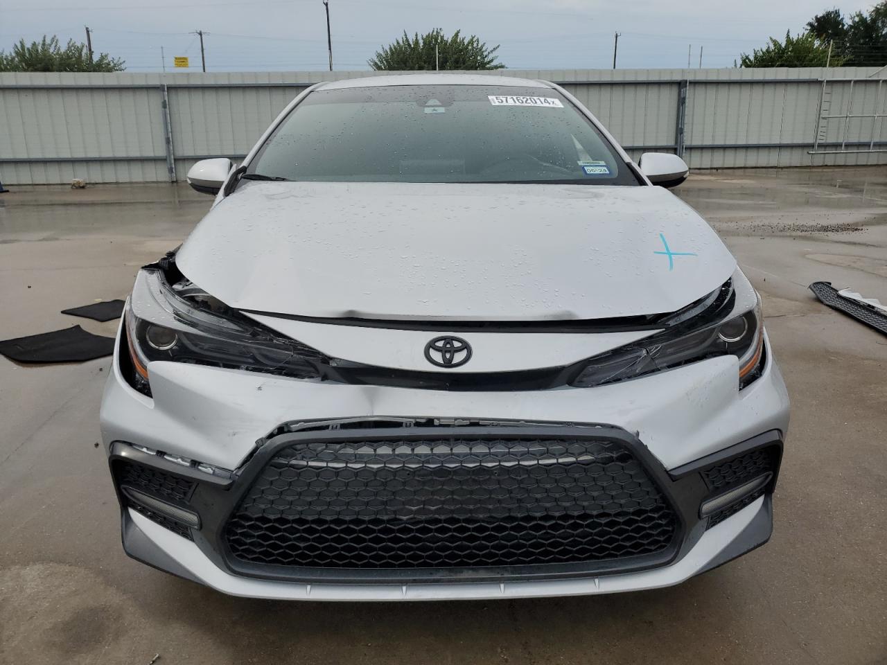 2021 Toyota Corolla Se vin: 5YFS4MCE1MP093604