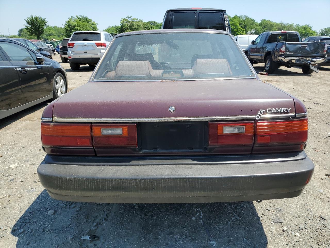 4T1SV21EXKU106298 1989 Toyota Camry Dlx