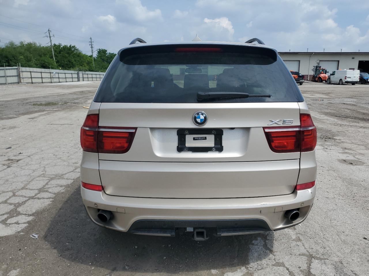 5UXZV4C56D0B24661 2013 BMW X5 xDrive35I