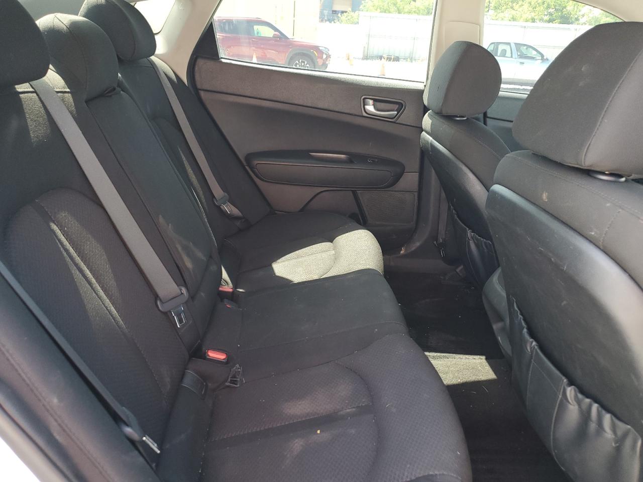 5XXGT4L34JG213679 2018 Kia Optima Lx