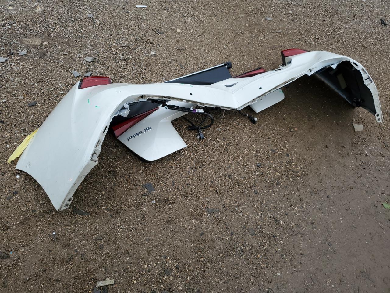 JTDKARFU4L3122559 2020 Toyota Prius L