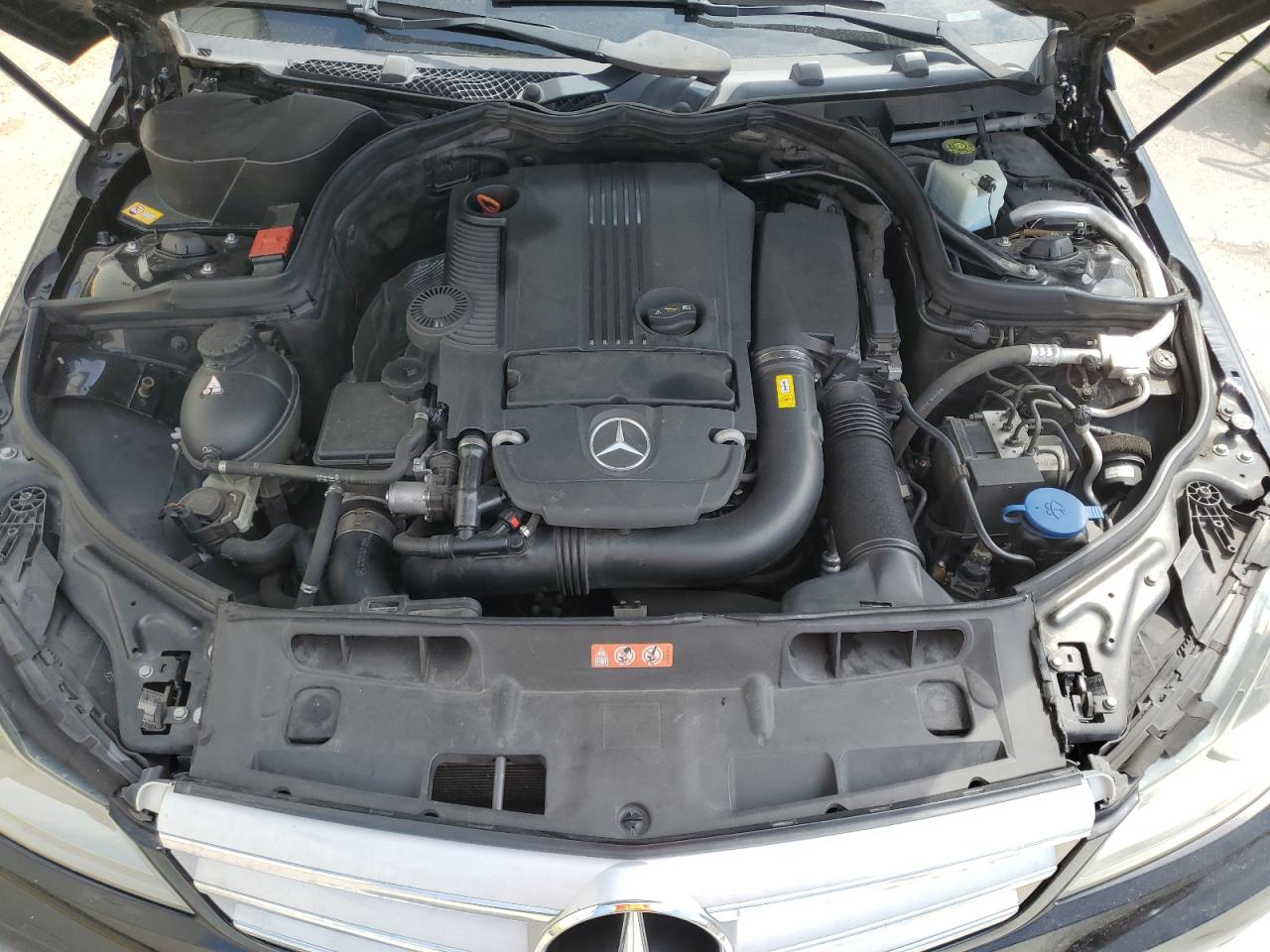 WDDGF4HB1DR248047 2013 Mercedes-Benz C 250