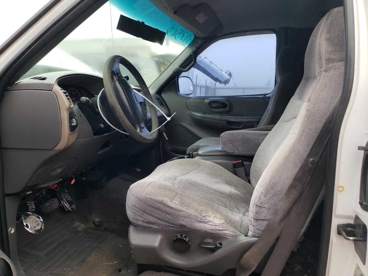 1FTZX1723XKB17568 1999 Ford F150