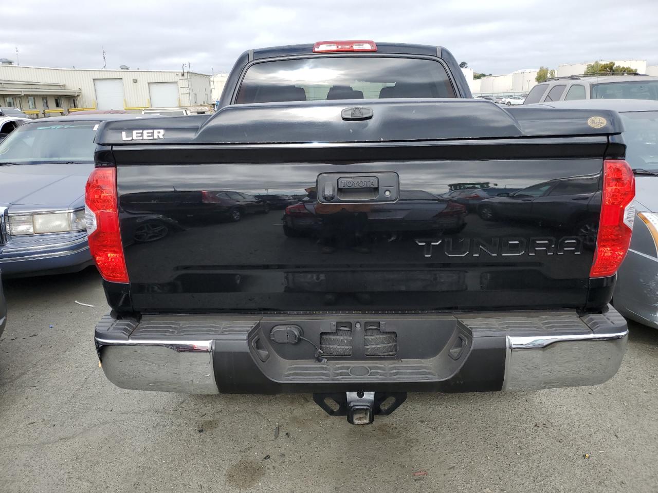 5TFEY5F19GX192418 2016 Toyota Tundra Crewmax Sr5