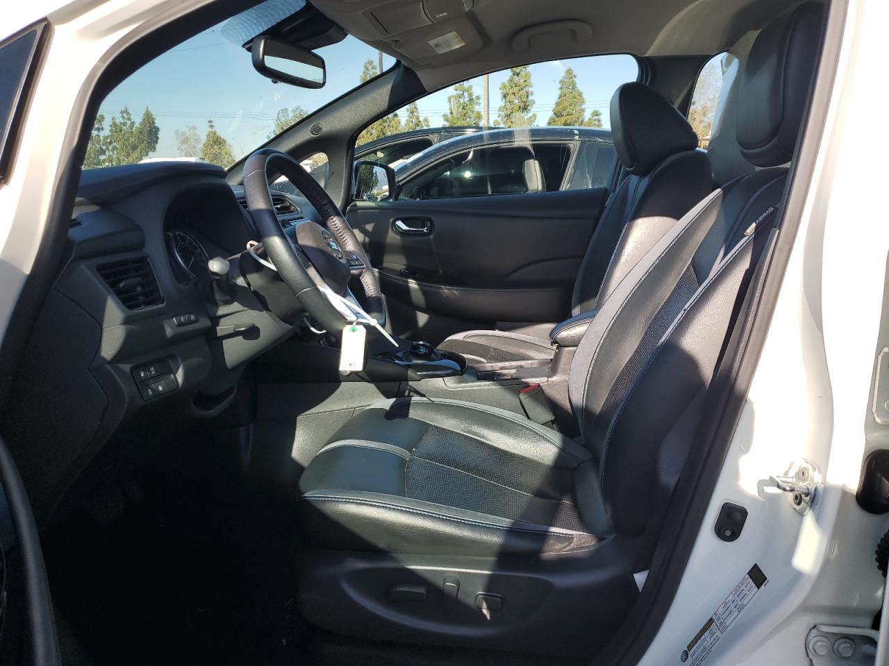 1N4AZ1CP2JC308785 2018 Nissan Leaf S