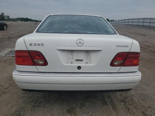 1999 Mercedes-Benz E 320 4Matic VIN: WDBJF82H8XX018041 Lot: 56395744