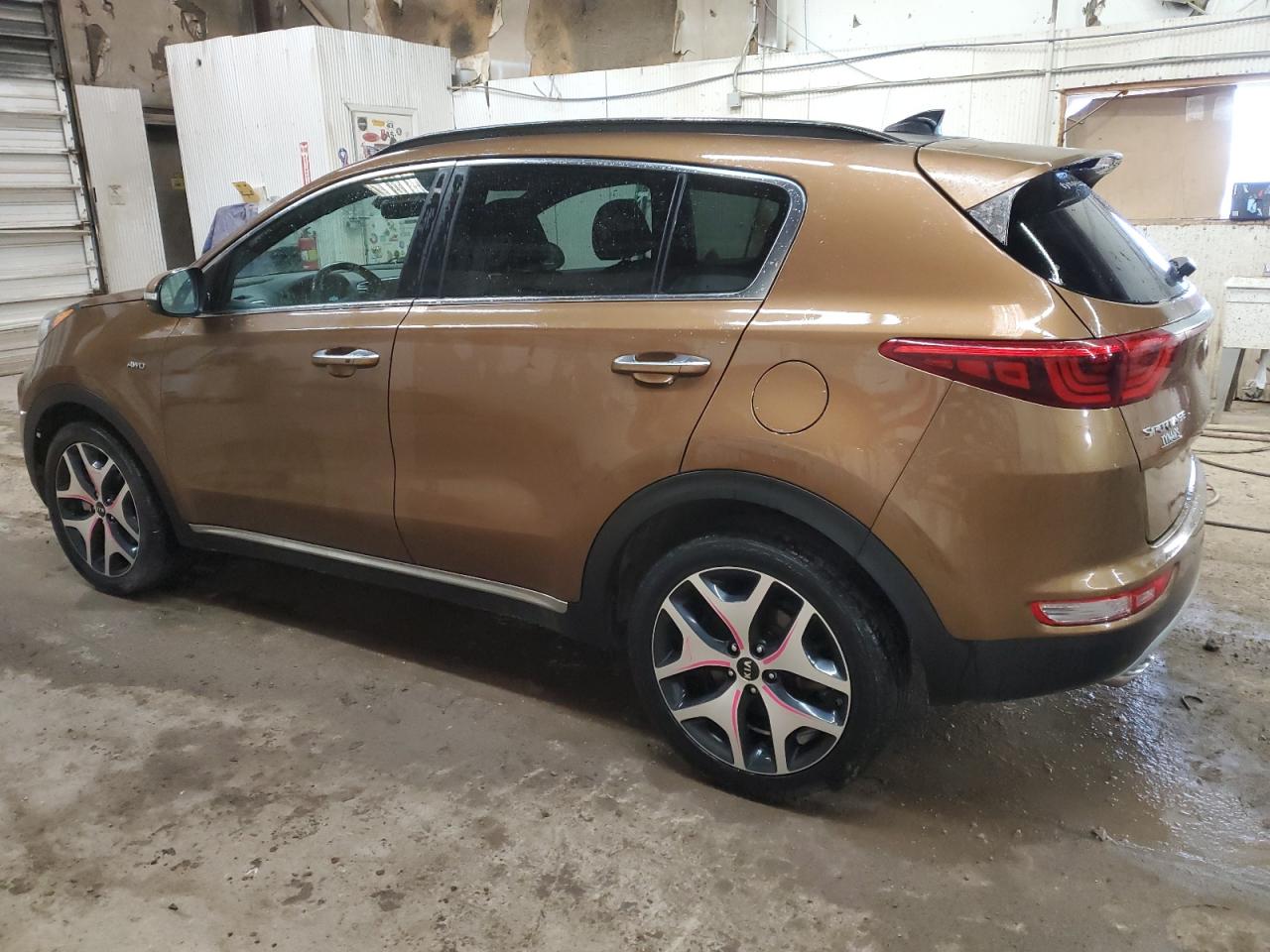 KNDPRCA6XJ7389182 2018 Kia Sportage Sx