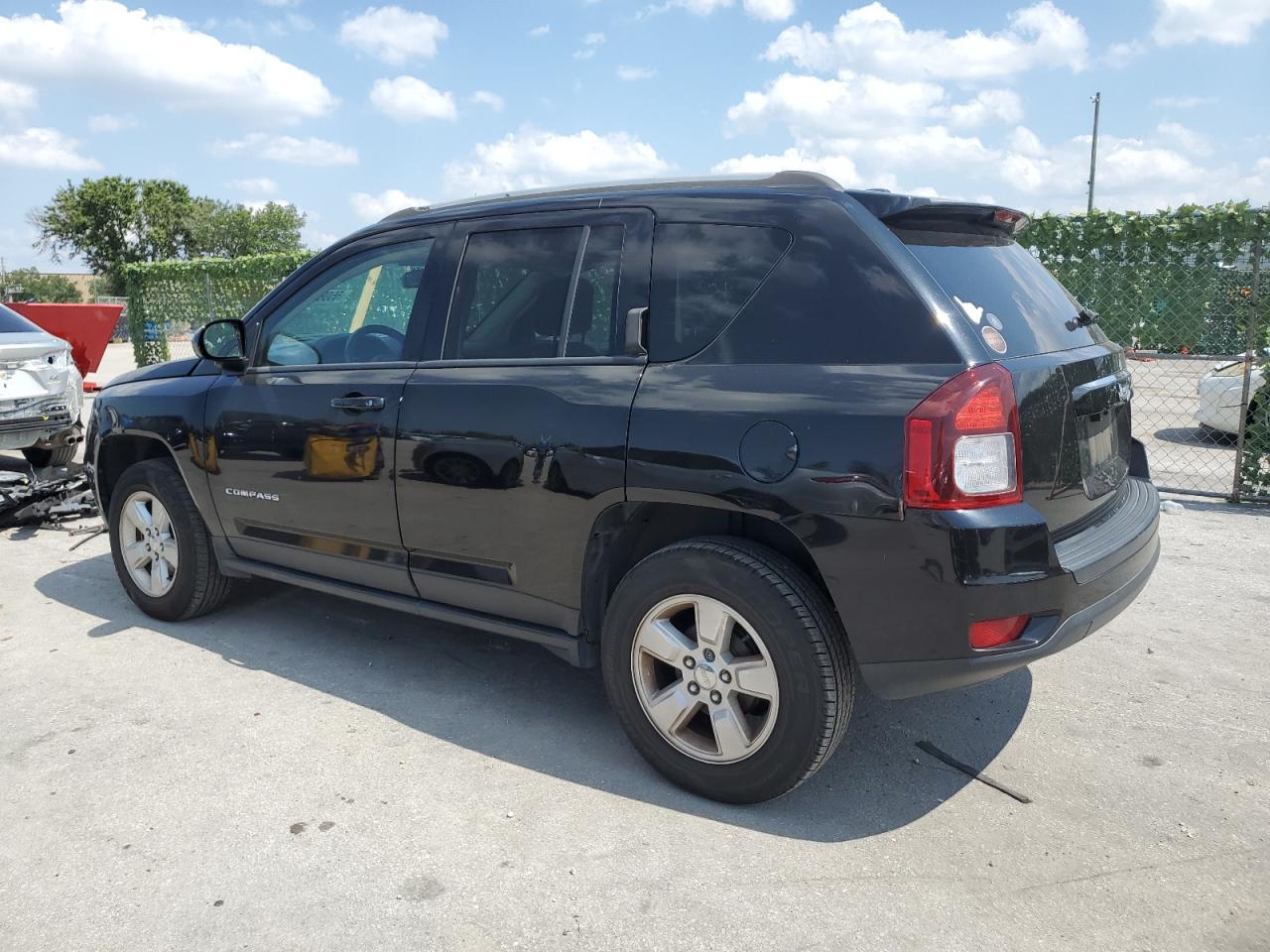 1C4NJCEA3HD115380 2017 Jeep Compass Latitude