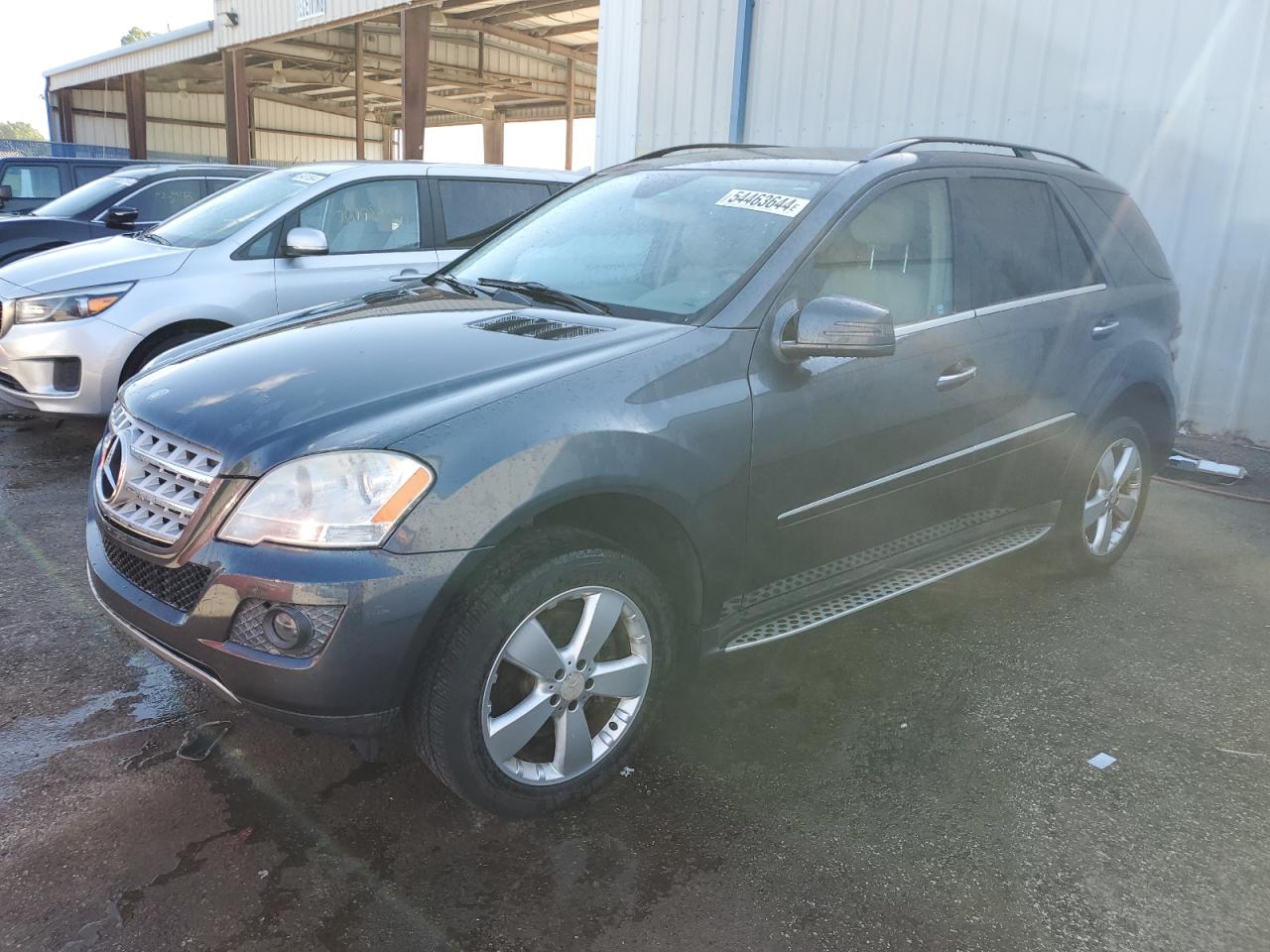 4JGBB5GBXBA737609 2011 Mercedes-Benz Ml 350