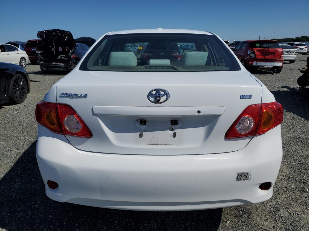 1NXBU4EE2AZ292555 2010 Toyota Corolla Base