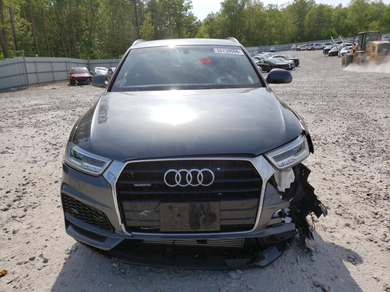 WA1JCCFS5JR029927 2018 Audi Q3 Premium Plus