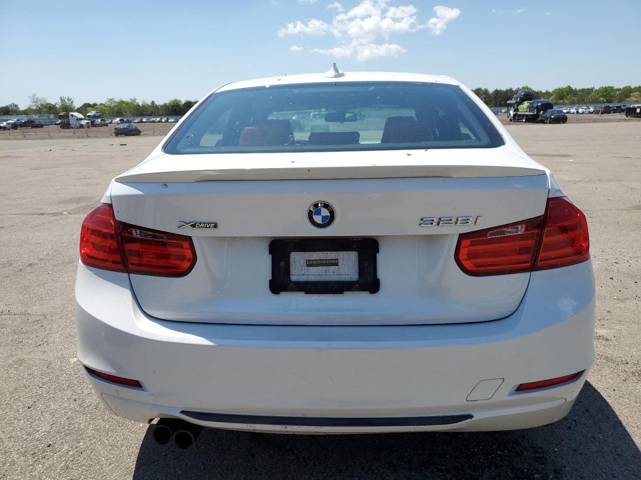 WBA3B5G59FNS18484 2015 BMW 328 Xi Sulev