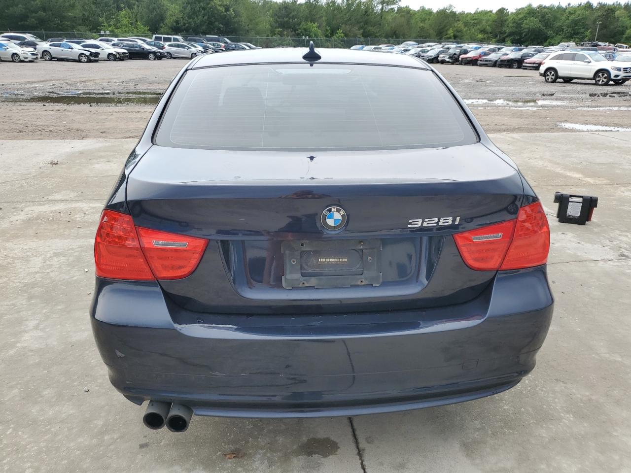 WBAPK73599A456947 2009 BMW 328 Xi