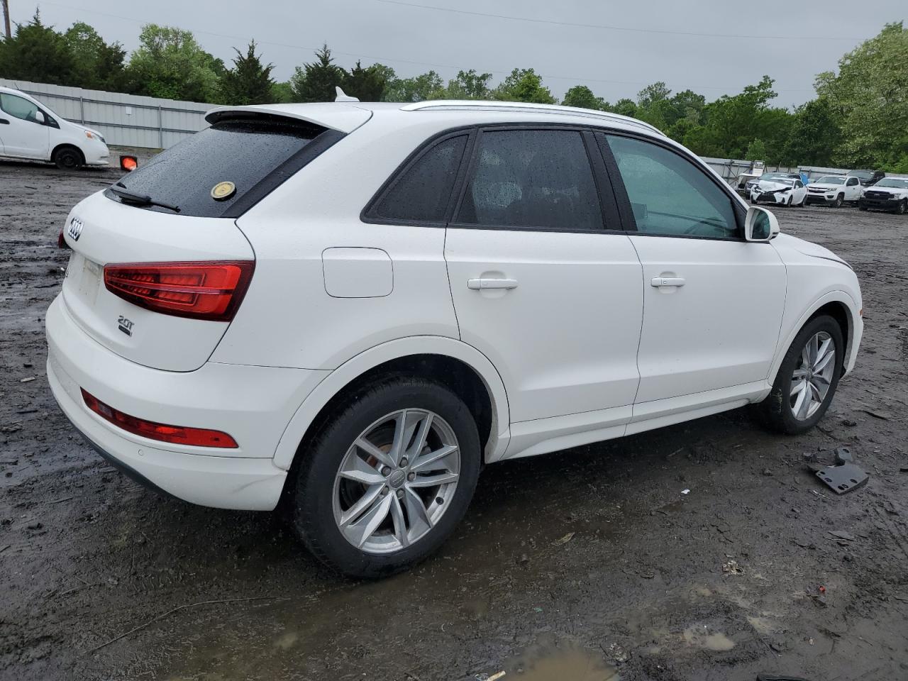 WA1ECCFS0HR011251 2017 Audi Q3 Premium