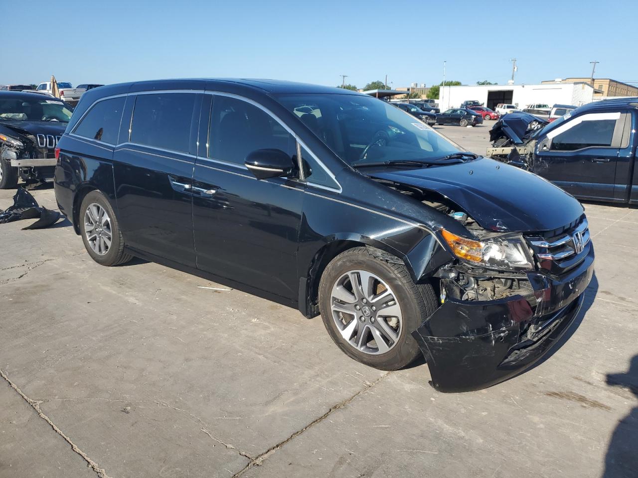 2014 Honda Odyssey Touring vin: 5FNRL5H97EB119011