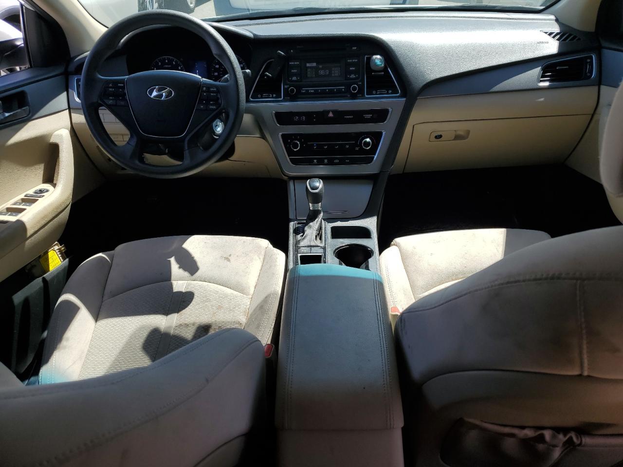 5NPE24AF9HH581670 2017 Hyundai Sonata Se