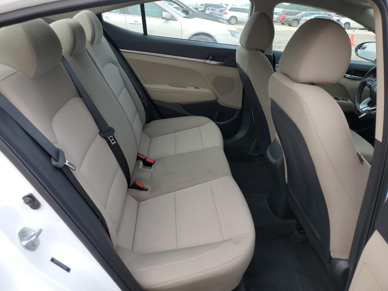 5NPD74LF0KH491812 2019 Hyundai Elantra Se