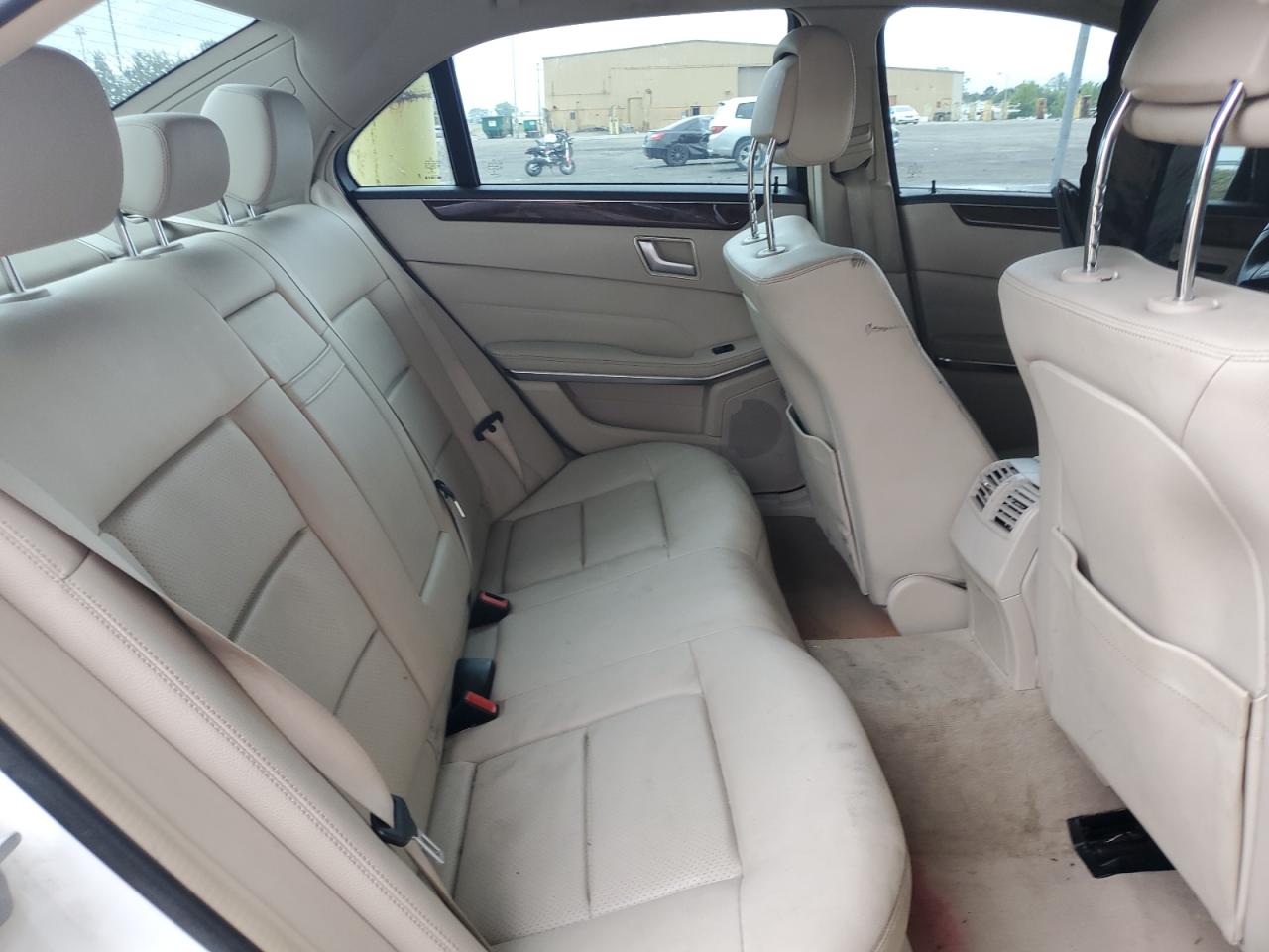 WDDHF5KB5EB009954 2014 Mercedes-Benz E 350