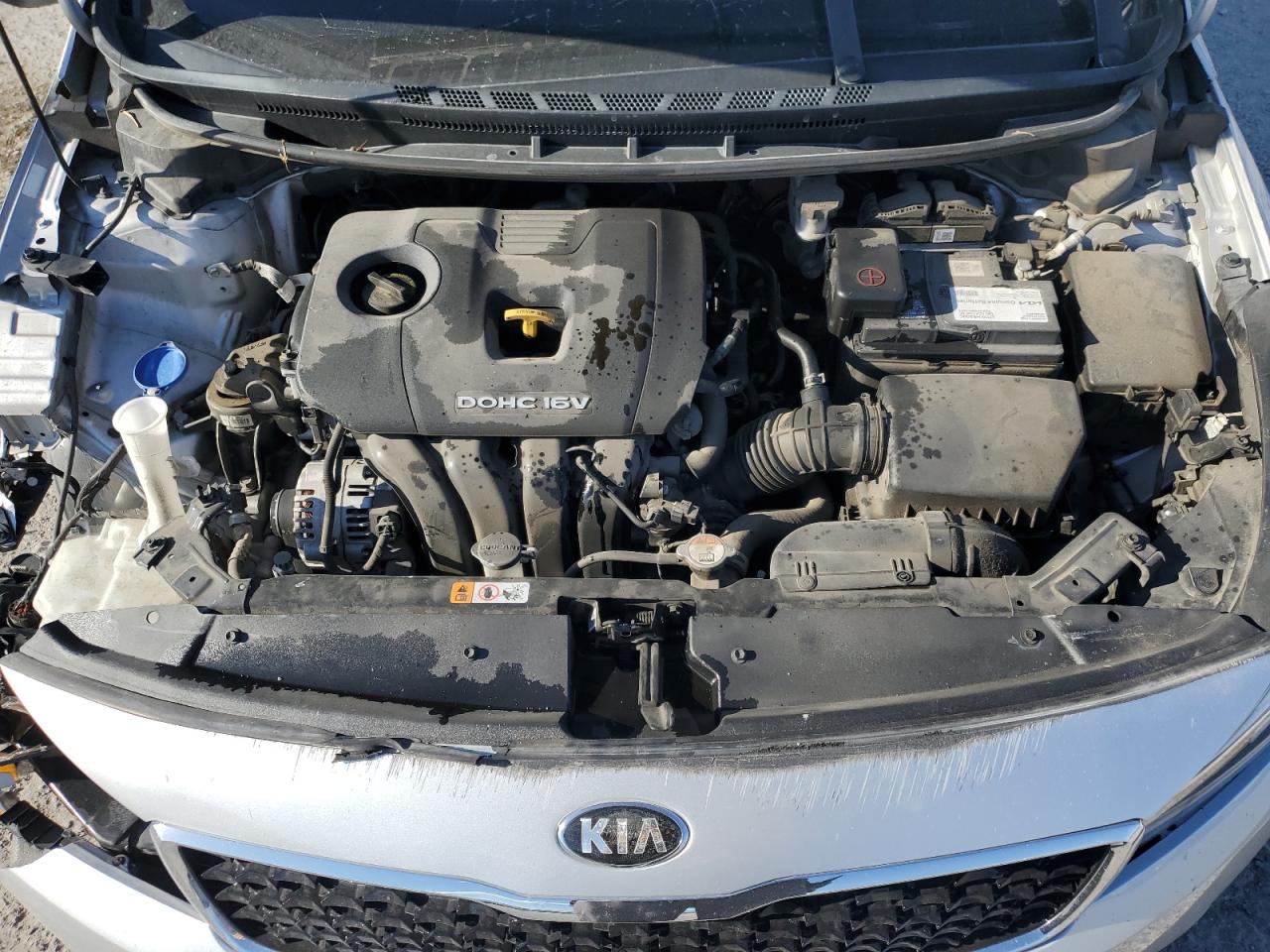 3KPFL4A79JE213185 2018 Kia Forte Lx