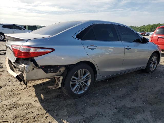 VIN 4T1BF1FK1GU143477 2016 Toyota Camry, LE no.3