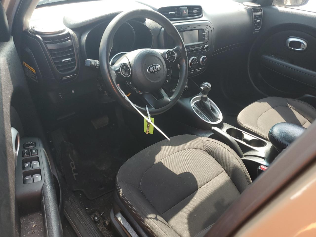 KNDJN2A27G7296475 2016 Kia Soul