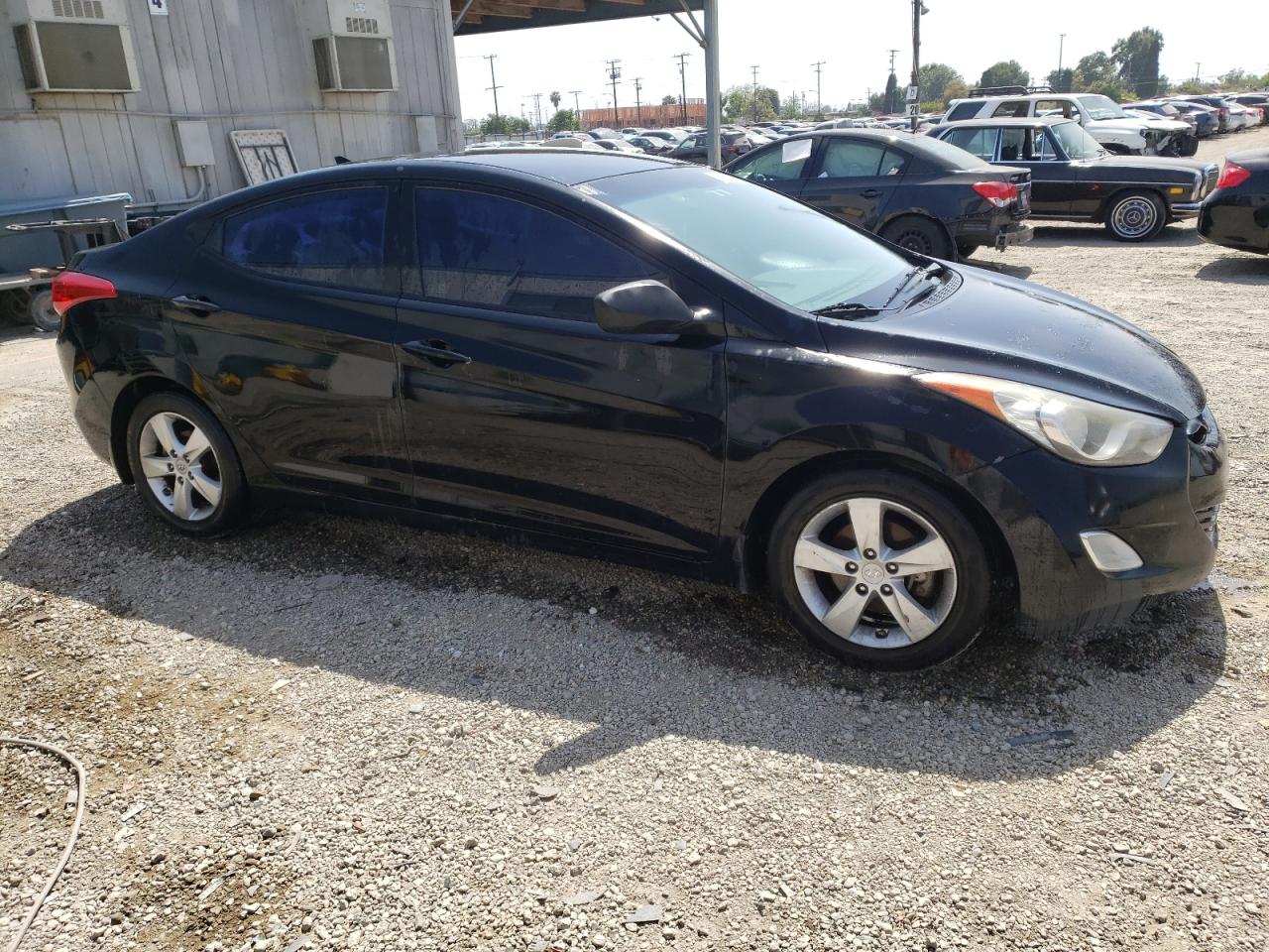 5NPDH4AE1DH277275 2013 Hyundai Elantra Gls