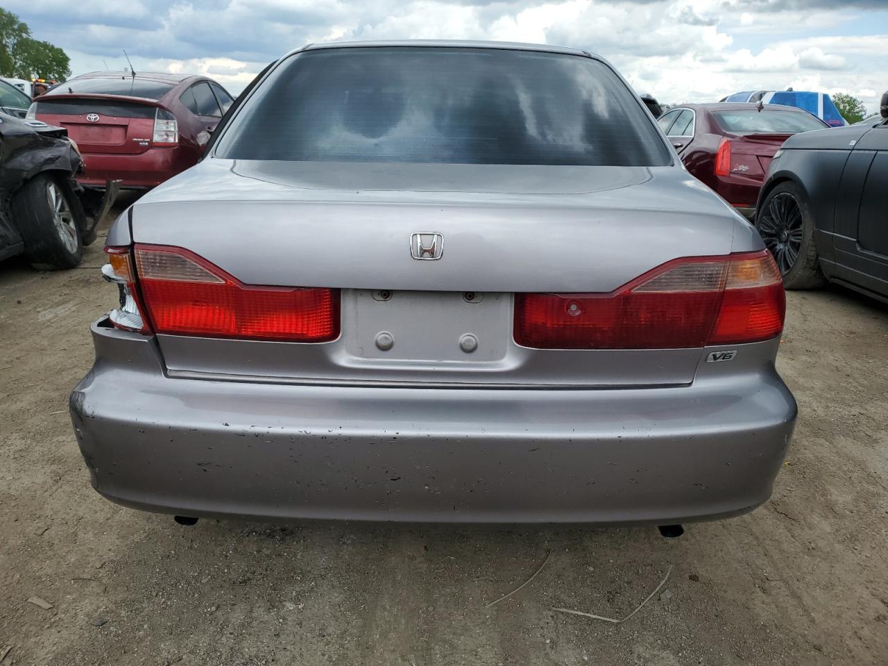 1HGCG1656YA074774 2000 Honda Accord Ex