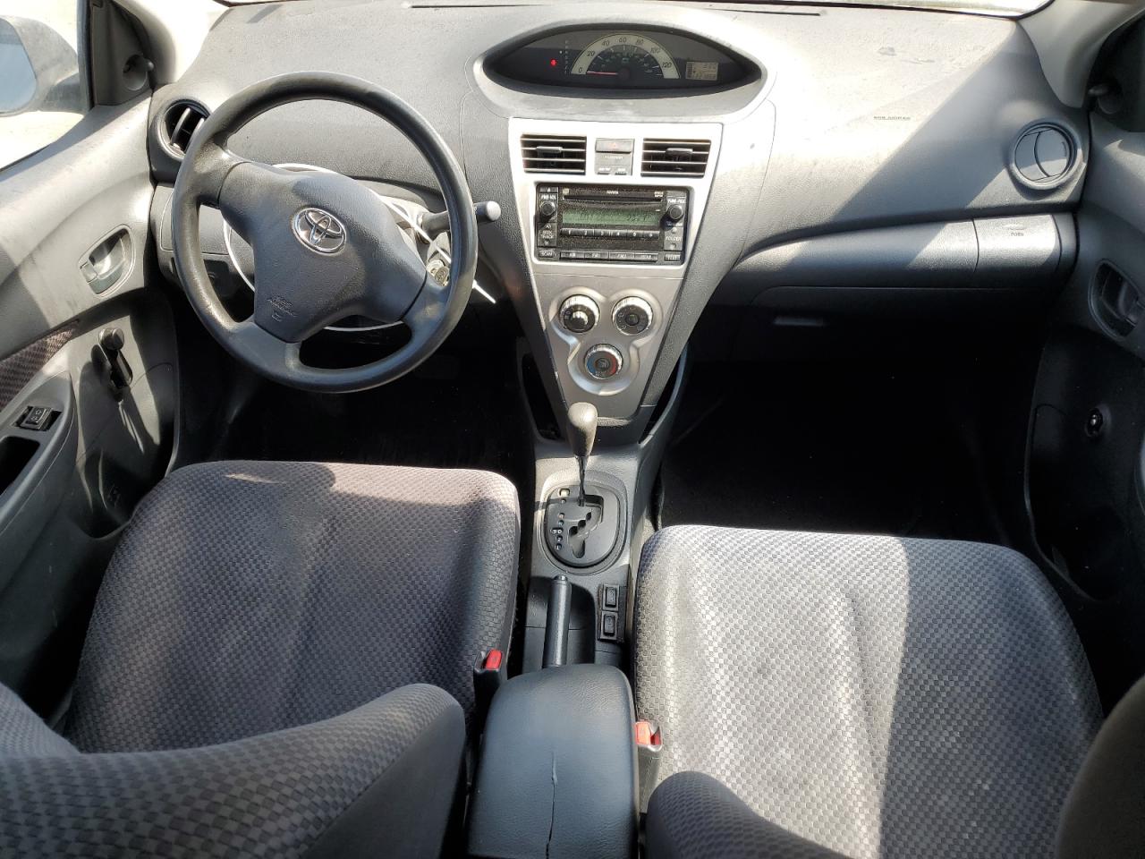 JTDBT923471182026 2007 Toyota Yaris