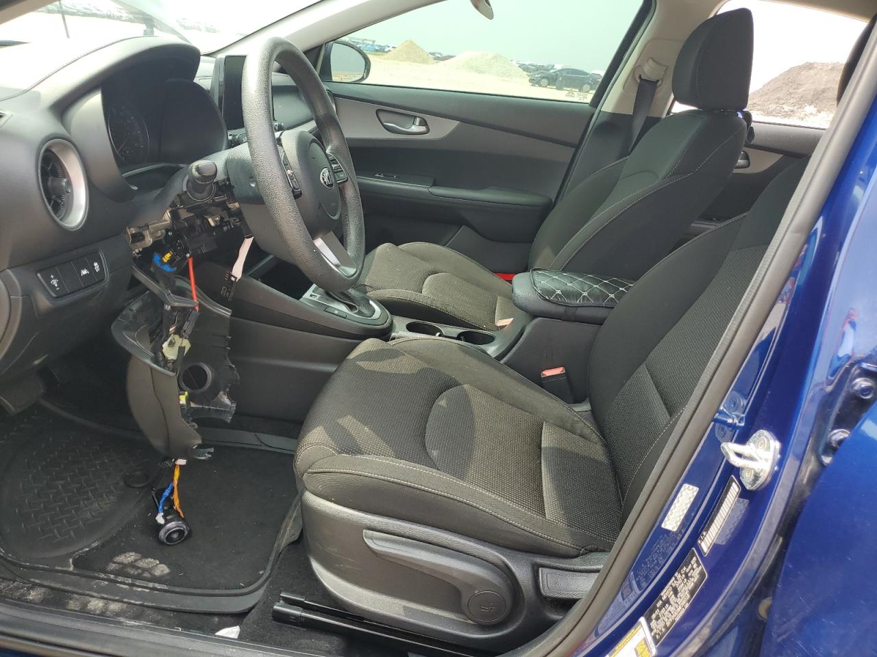 3KPF24AD9ME398318 2021 Kia Forte Fe