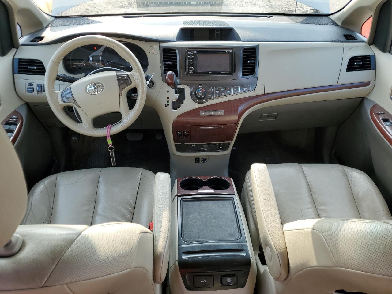 5TDYK3DC3DS299814 2013 Toyota Sienna Xle