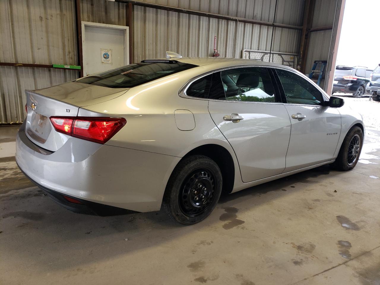 Lot #2522053820 2017 CHEVROLET MALIBU LT