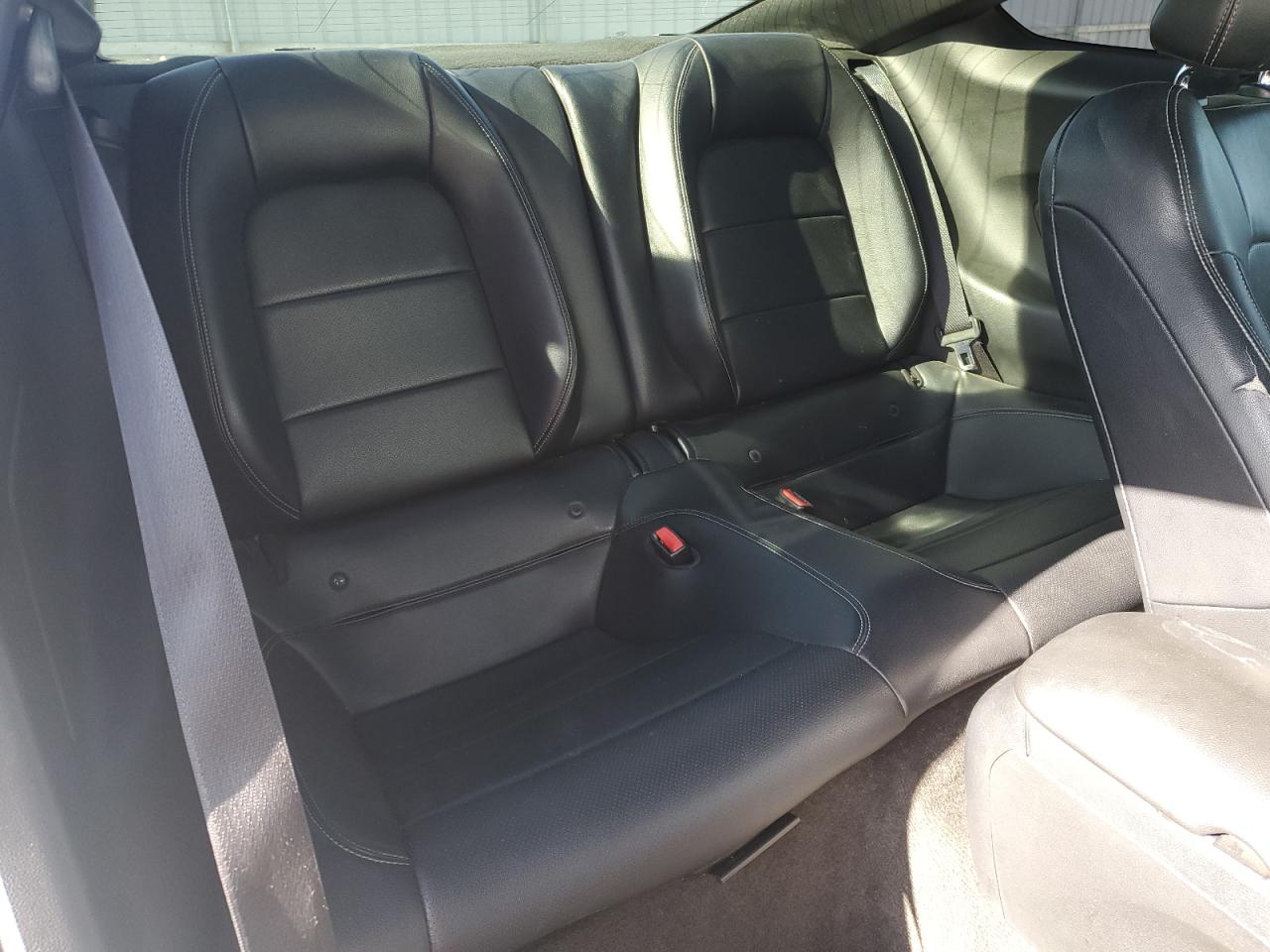 1FA6P8TH4F5419170 2015 Ford Mustang