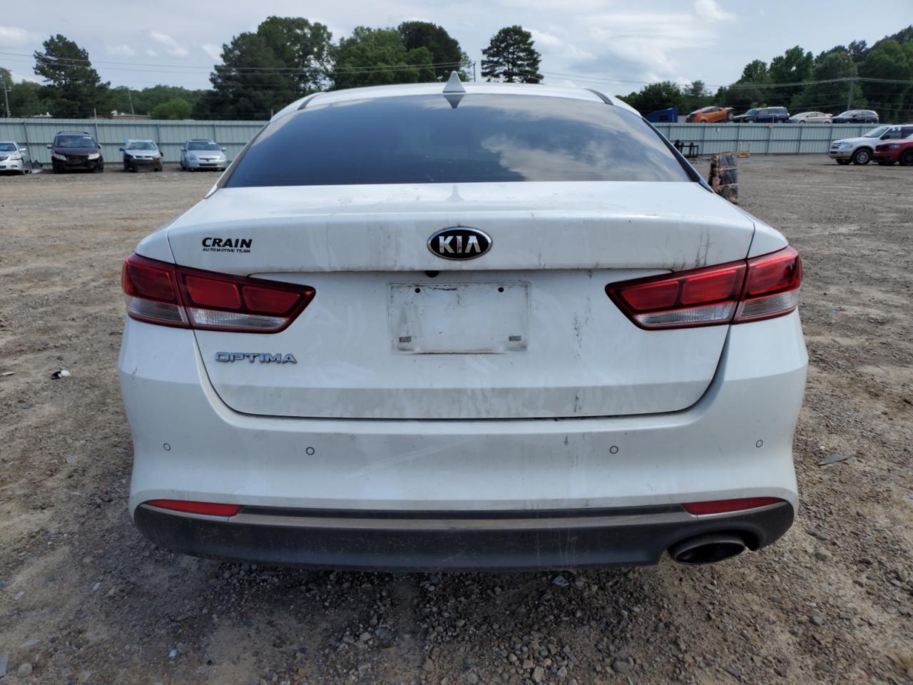 5XXGT4L30JG272051 2018 Kia Optima Lx