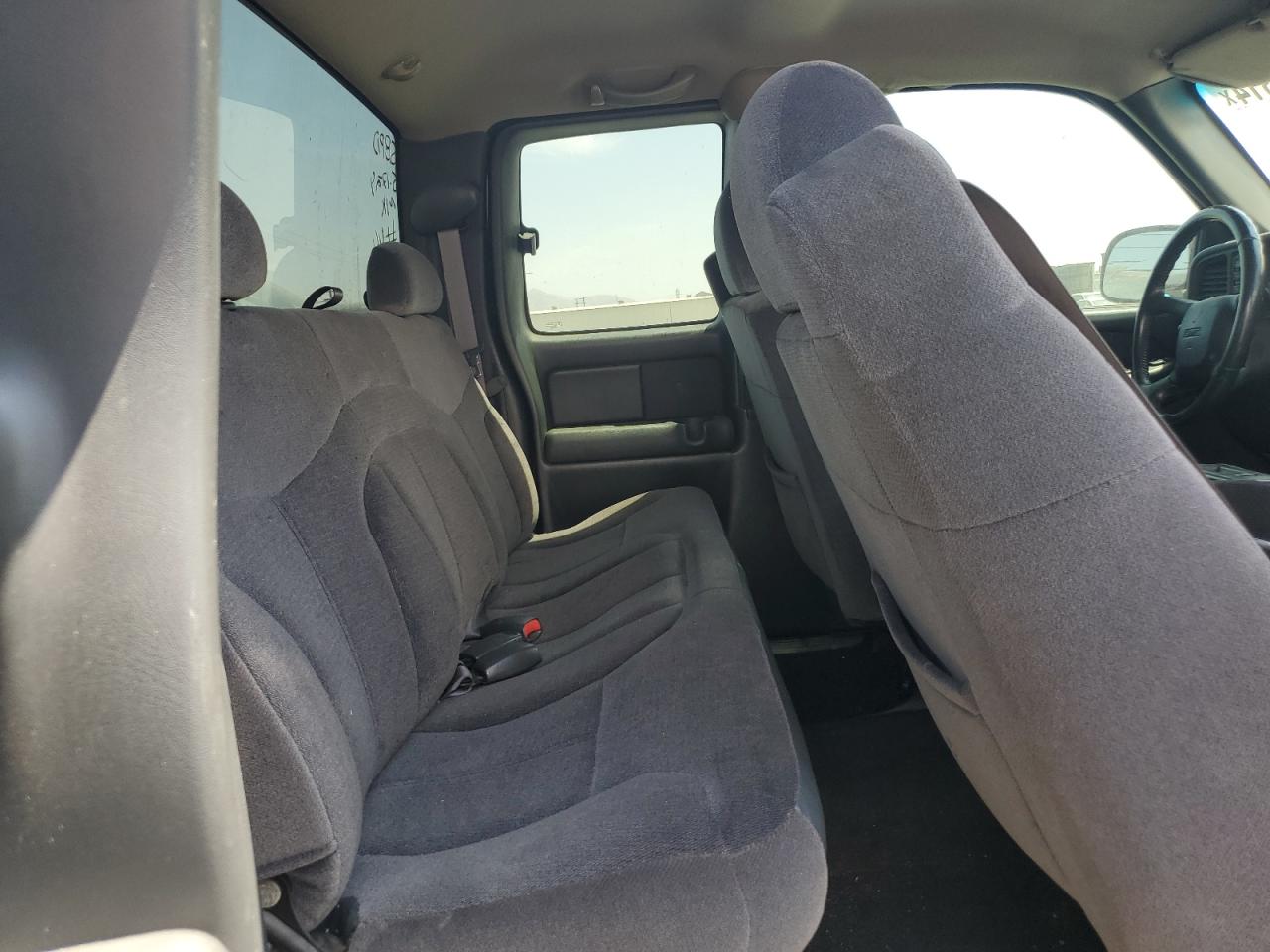 1GTEK19VX2Z112307 2002 GMC New Sierra K1500