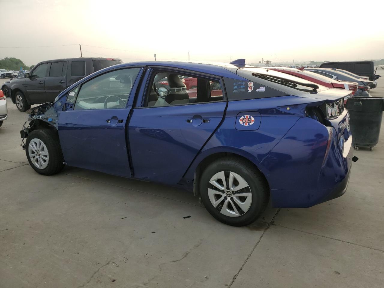 2017 Toyota Prius vin: JTDKARFU2H3046265