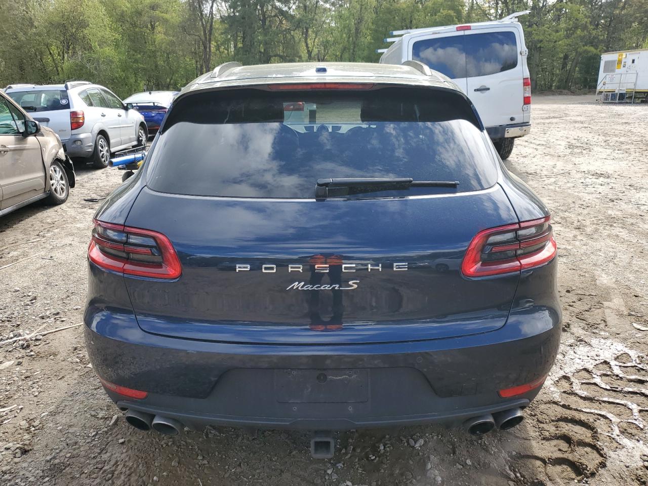 WP1AB2A57HLB18379 2017 Porsche Macan S