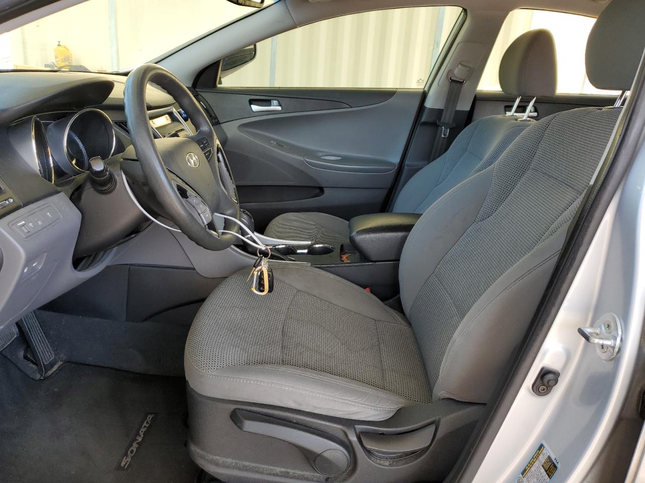 5NPEB4AC0DH571609 2013 Hyundai Sonata Gls