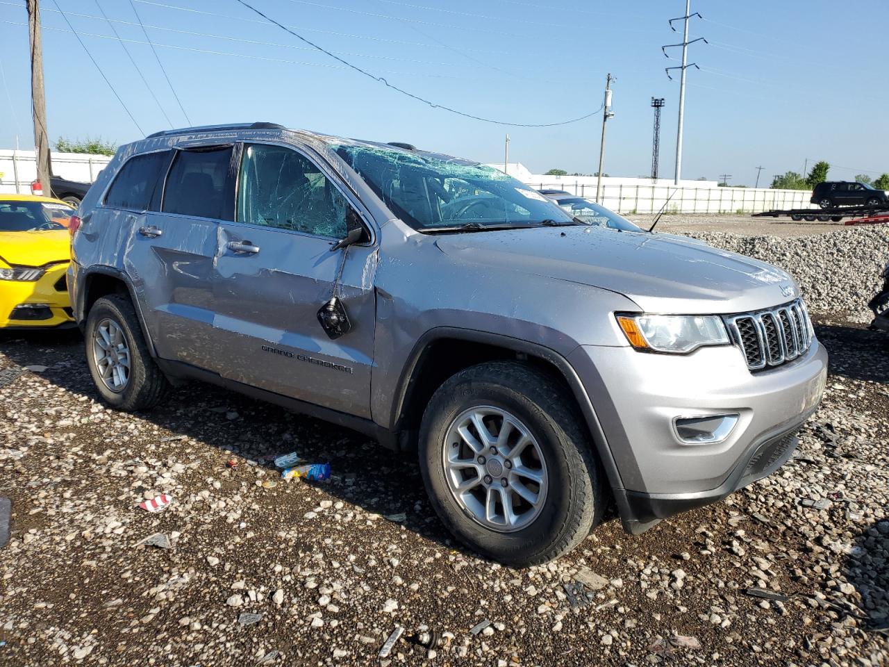 1C4RJFAG7JC108098 2018 Jeep Grand Cherokee Laredo