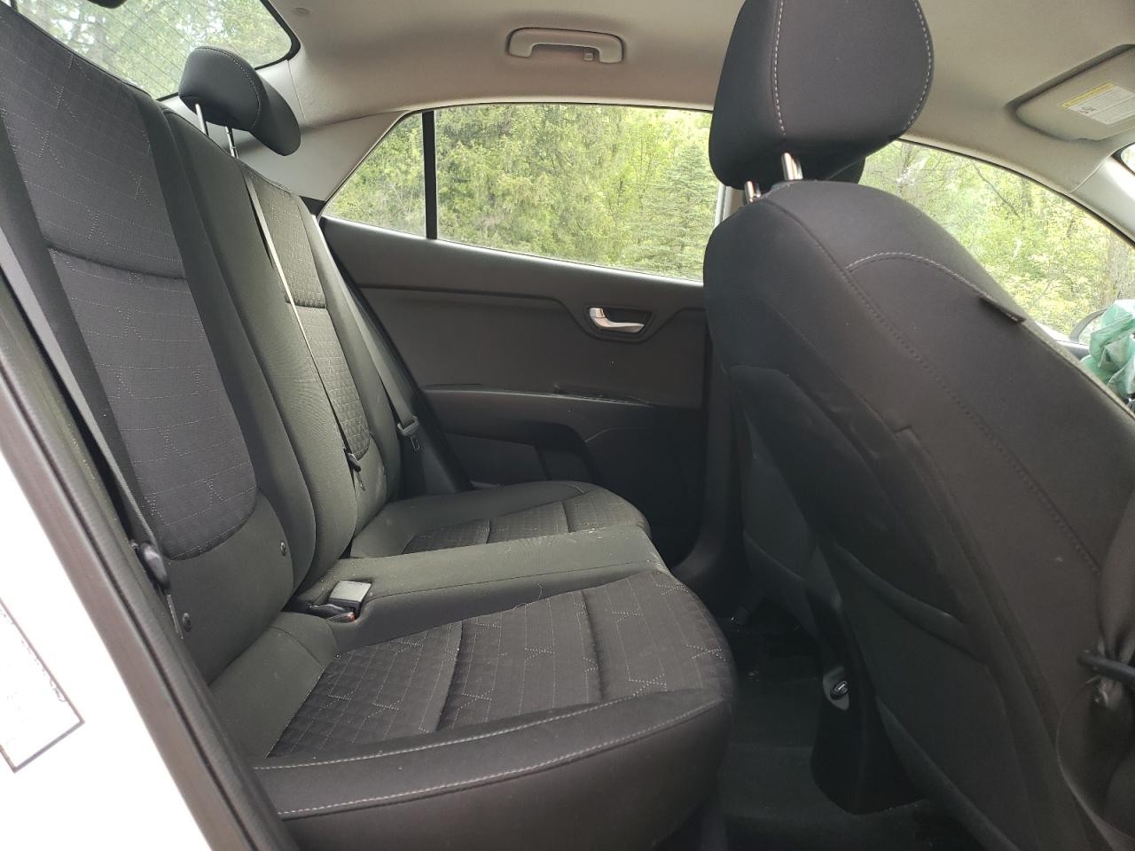 3KPA24AD5NE436445 2022 Kia Rio Lx