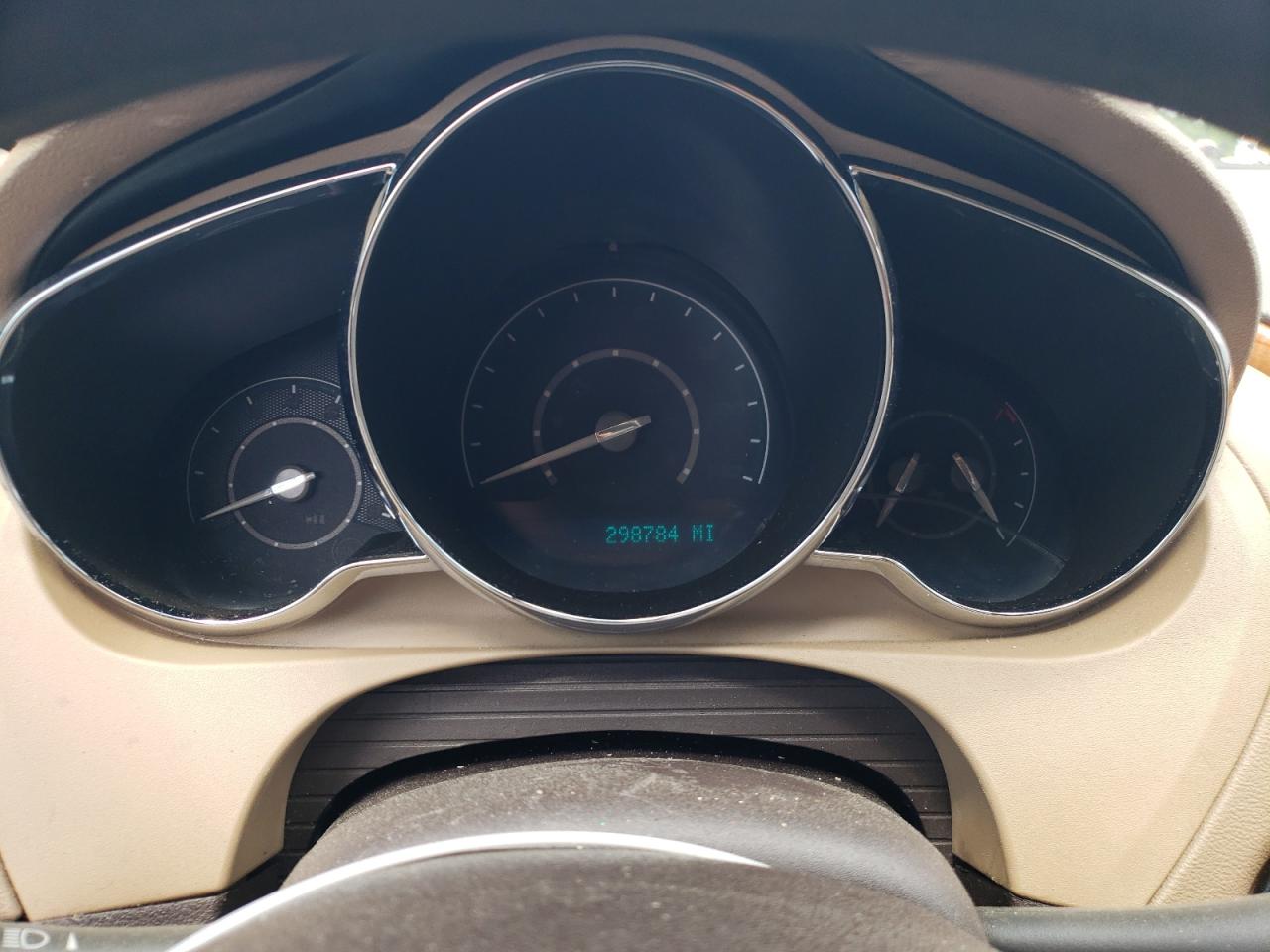 1G1ZC5E08CF159153 2012 Chevrolet Malibu 1Lt