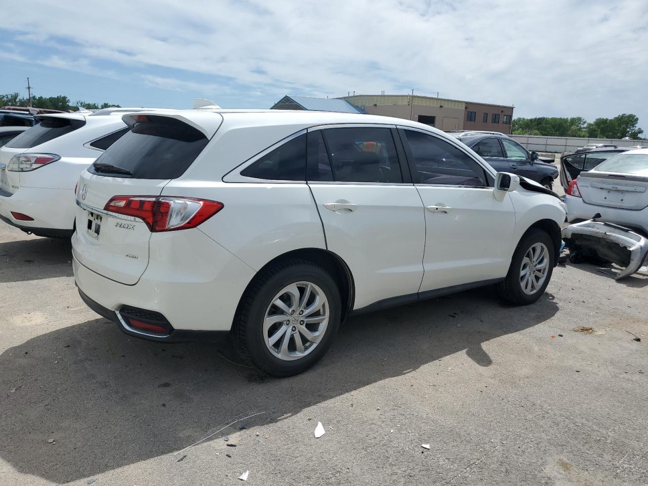 2017 Acura Rdx vin: 5J8TB4H35HL023024