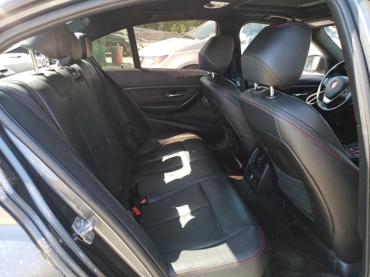 WBA3B9G52ENR90735 2014 BMW 335 Xi