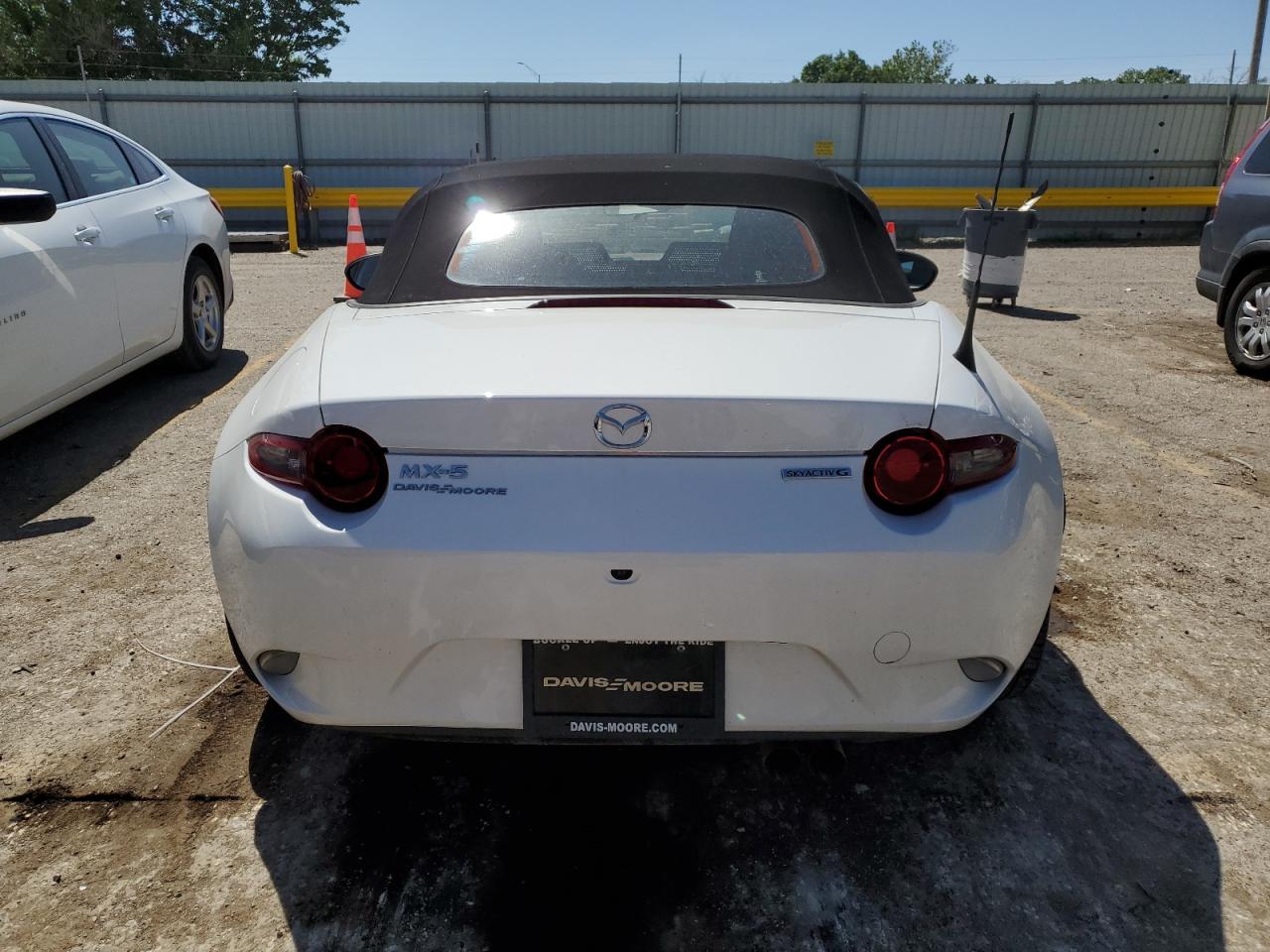 JM1NDAB79L0413212 2020 Mazda Mx-5 Miata Sport