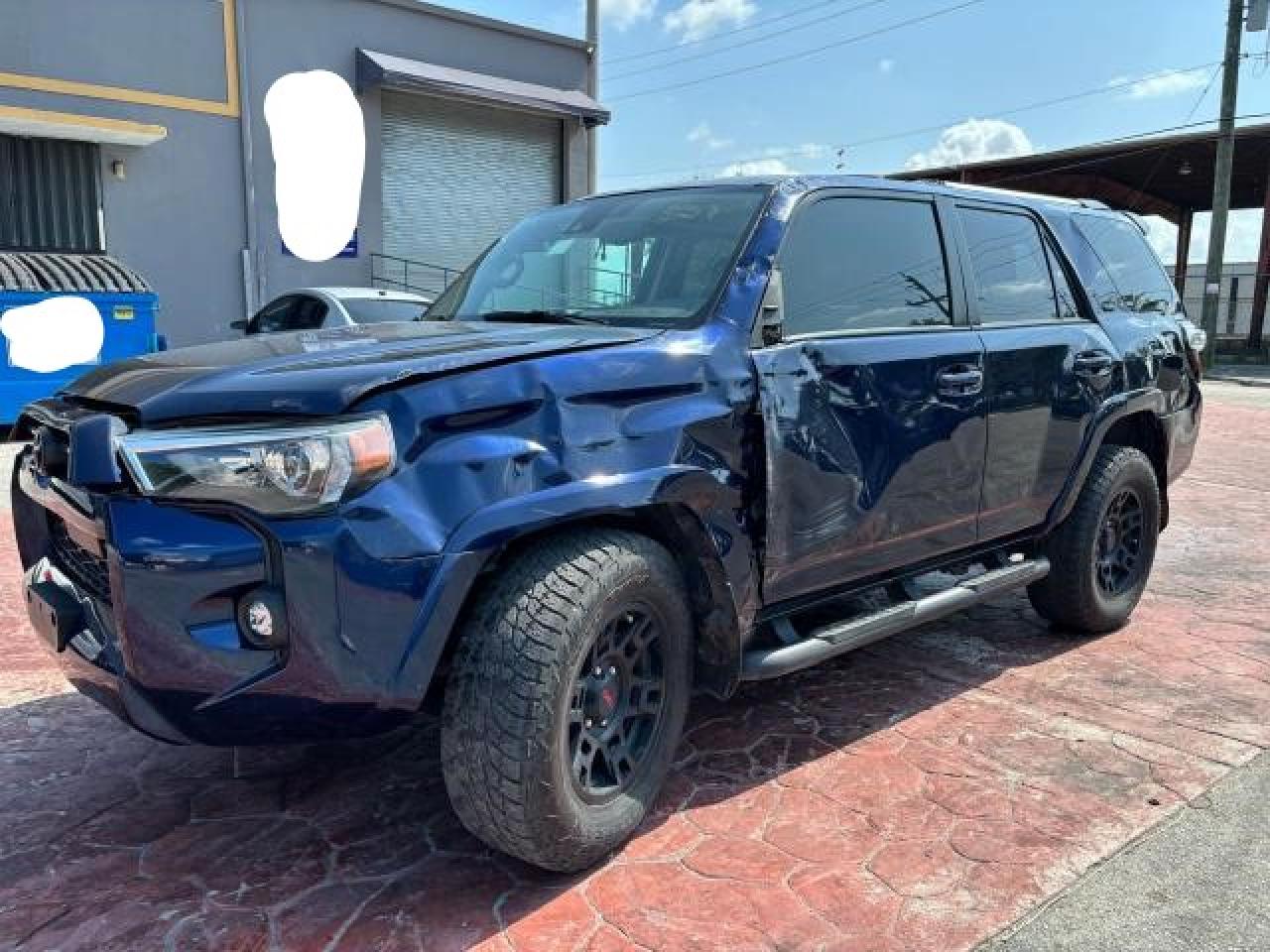 2021 Toyota 4Runner Sr5 vin: JTEFU5JR8M5230365