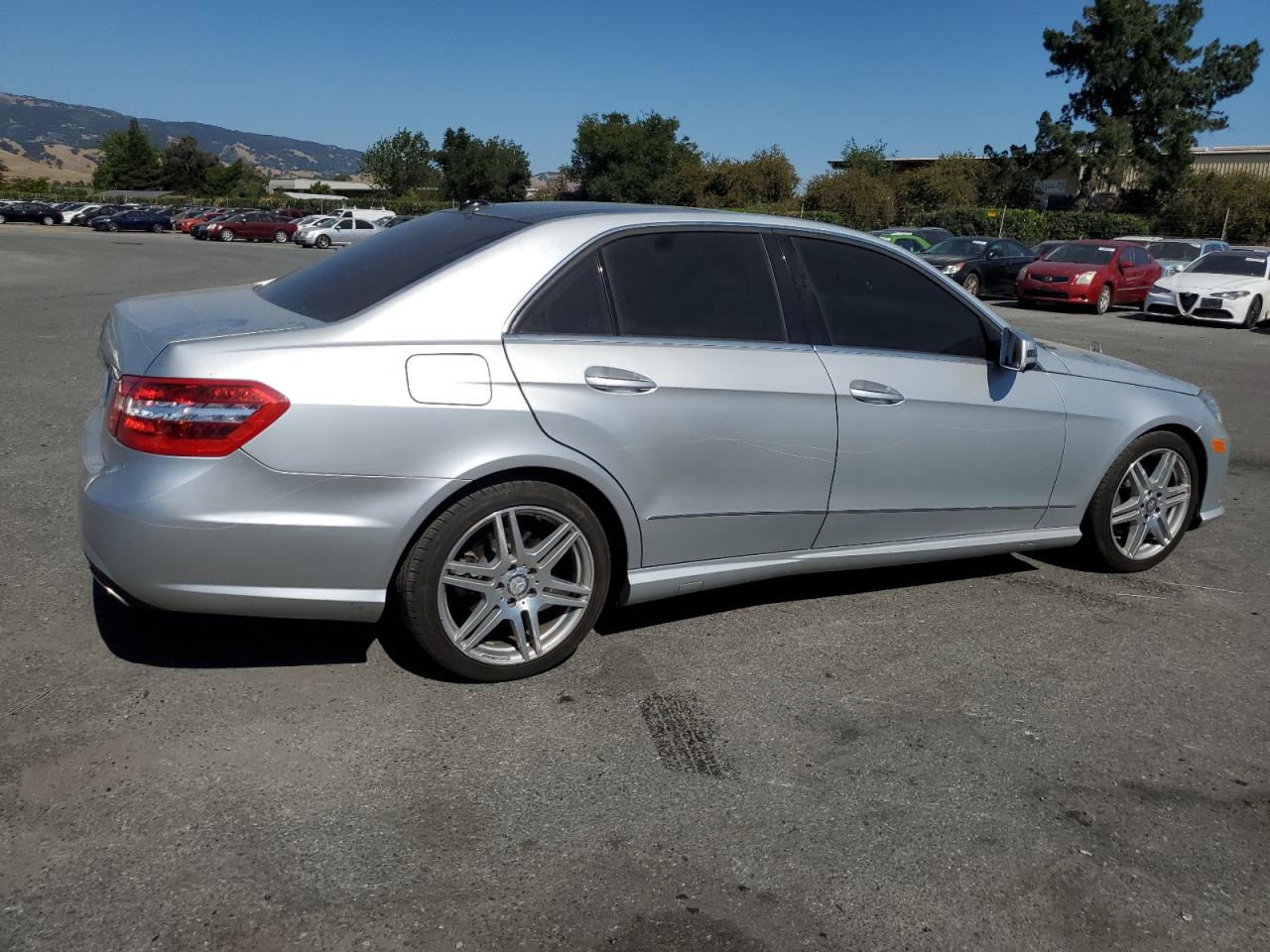 WDDHF5GB3AA128501 2010 Mercedes-Benz E 350