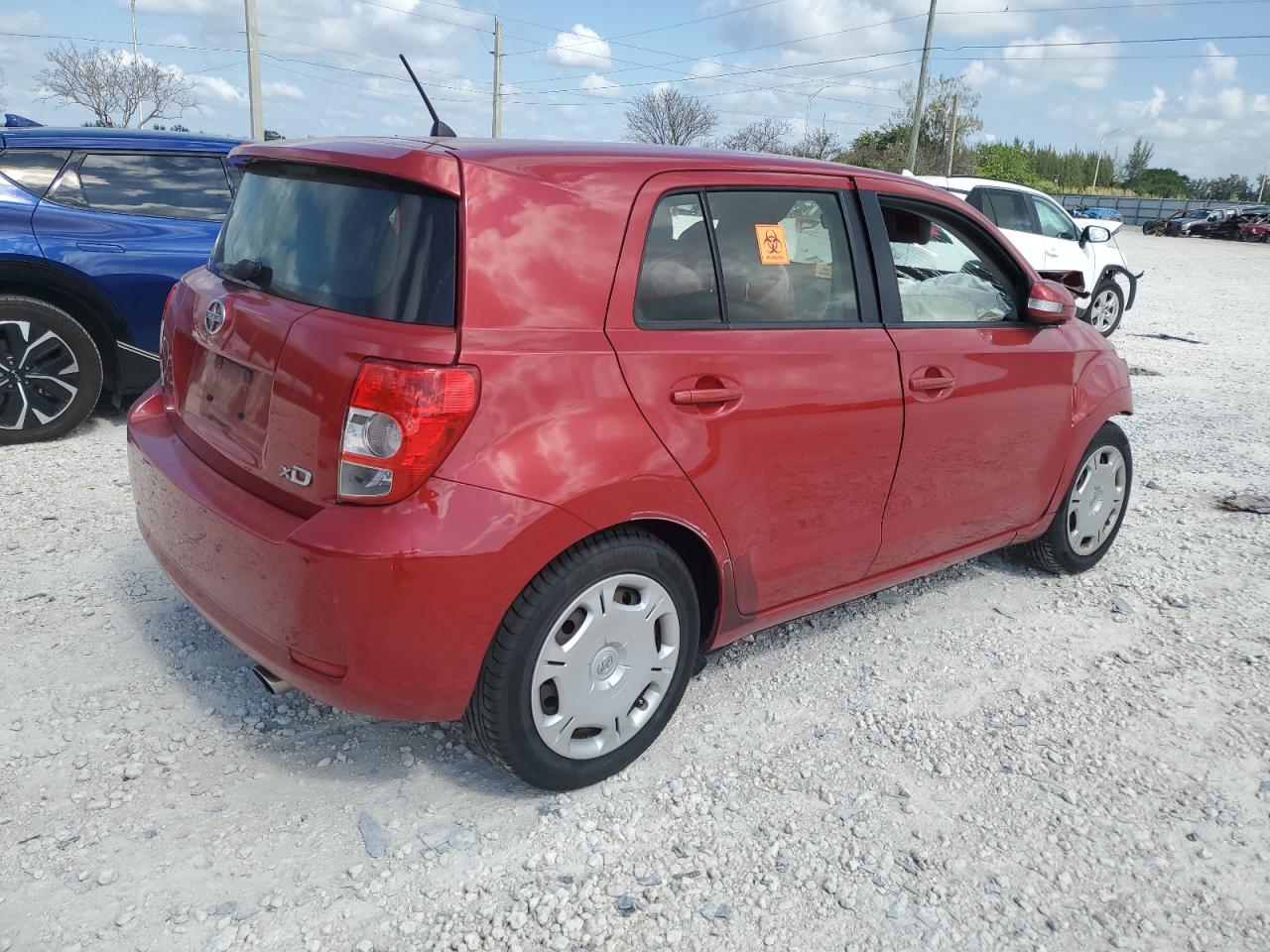 JTKKUPB46D1035463 2013 Toyota Scion Xd