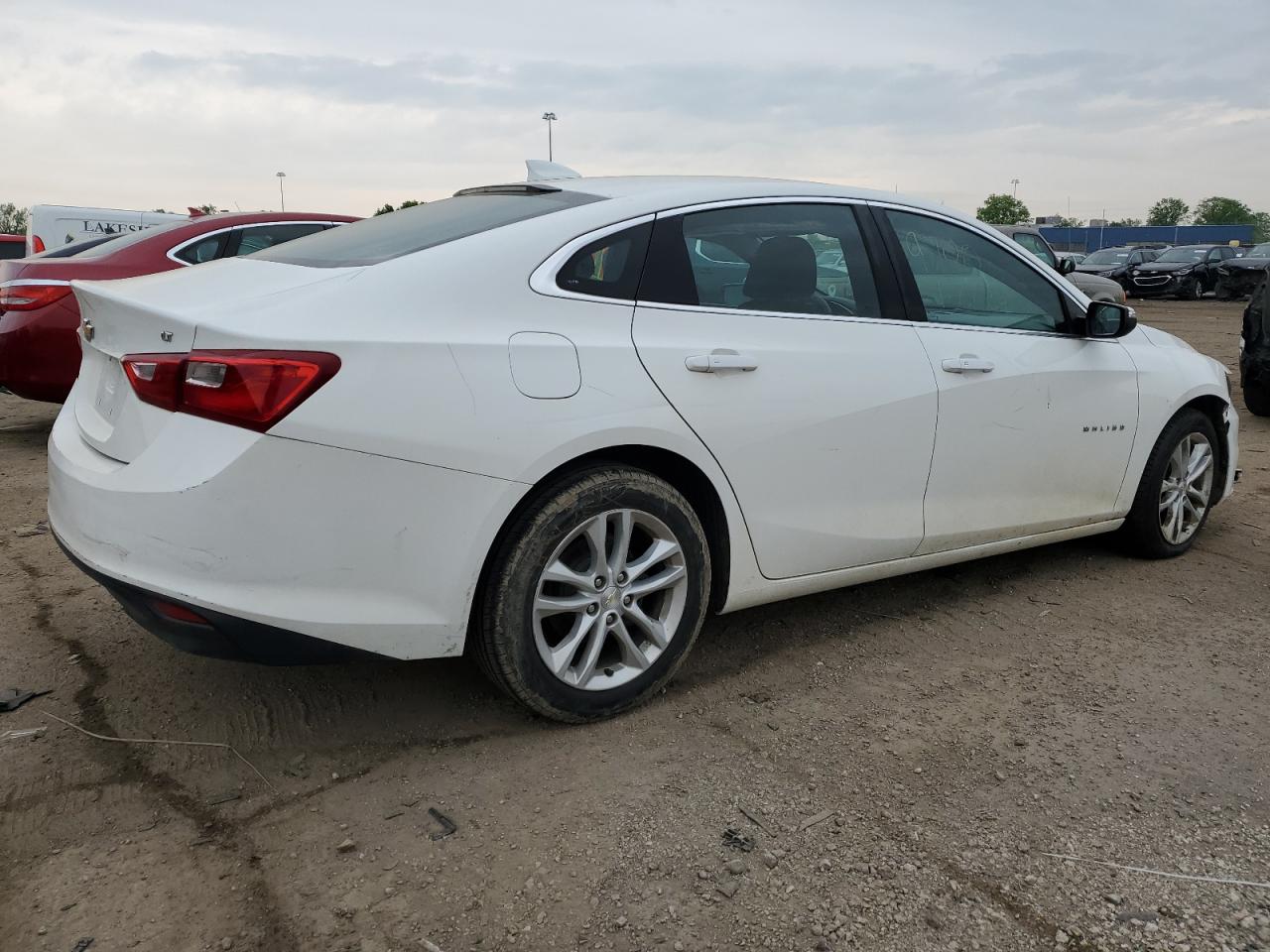 1G1ZD5ST7JF137900 2018 Chevrolet Malibu Lt