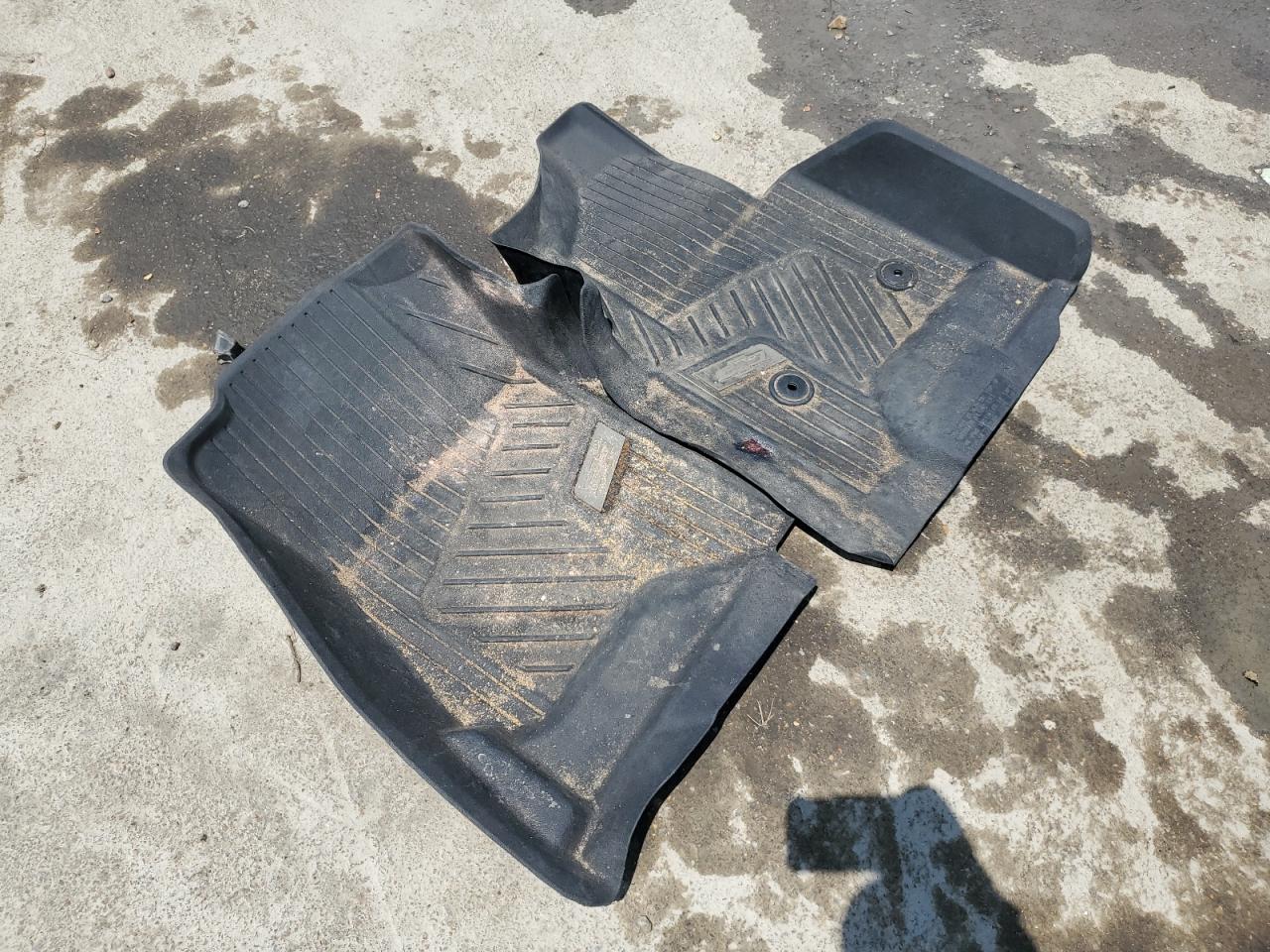 1GNSCBKC9FR178102 2015 Chevrolet Tahoe C1500 Lt