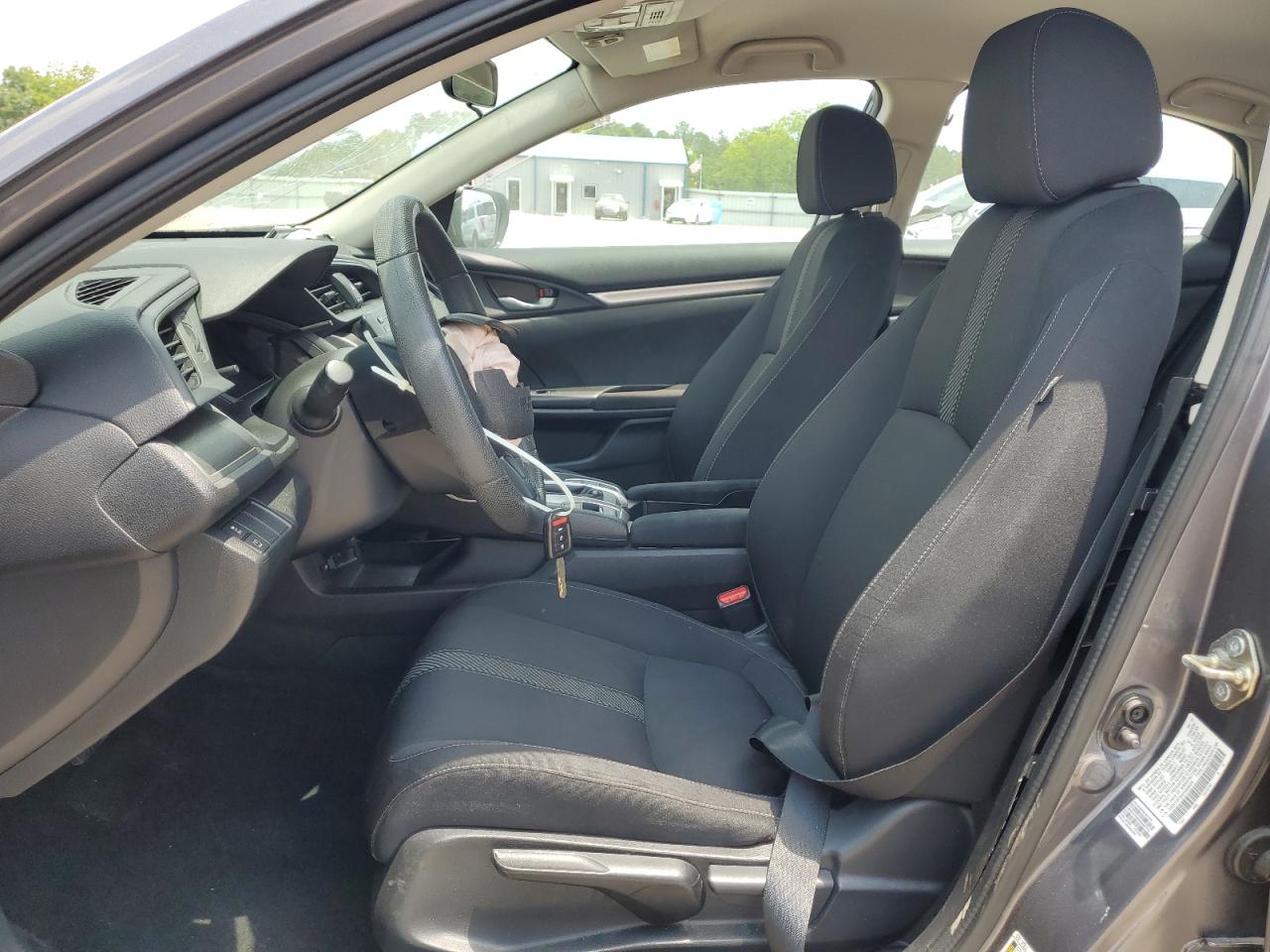 2HGFC2F55JH564645 2018 Honda Civic Lx